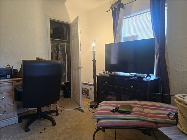 3908 W PINE STREET, Tampa, FL 33607