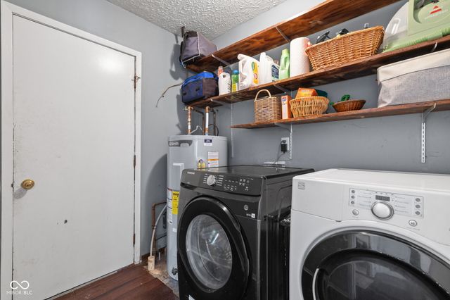 5823 Lakeland Drive, Indianapolis, IN 46220