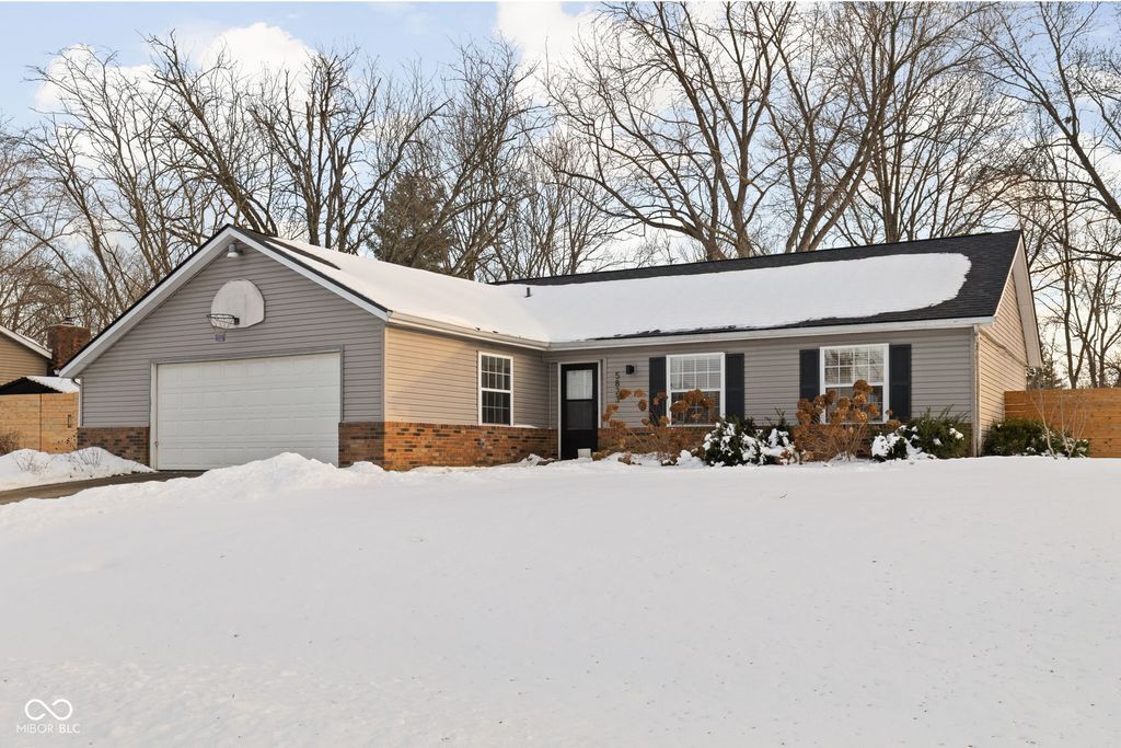 5823 Lakeland Drive, Indianapolis, IN 46220
