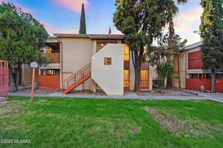 1600 N Wilmot Rd Unit 208, Tucson, AZ 85712