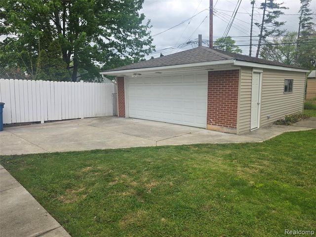 32126 Harvard Street, Westland, MI 48186