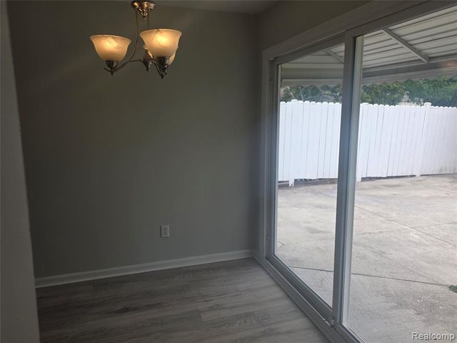 32126 Harvard Street, Westland, MI 48186