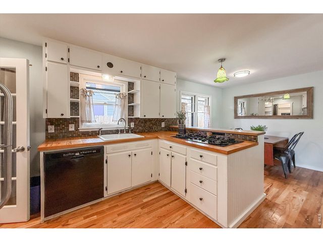 760 Francis St, Longmont, CO 80501