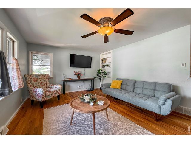 760 Francis St, Longmont, CO 80501