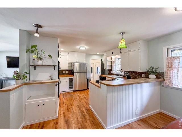 760 Francis St, Longmont, CO 80501