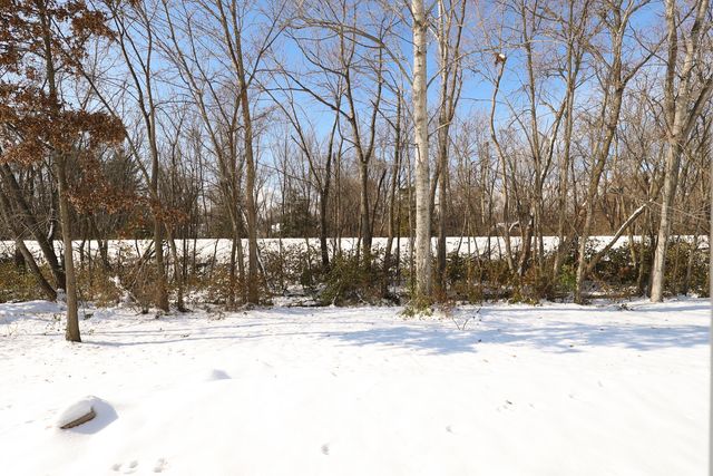 1817 RHONDA COURT, Moberly, MO 65270