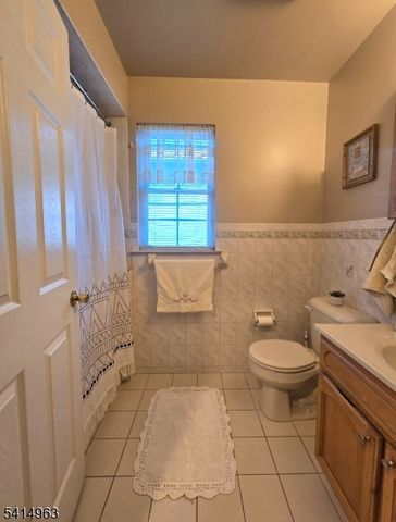 240 Sherman Ave, Newark City, NJ 07114