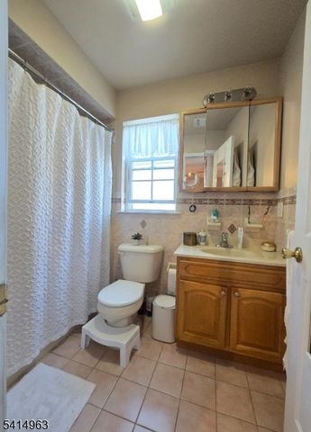 240 Sherman Ave, Newark City, NJ 07114