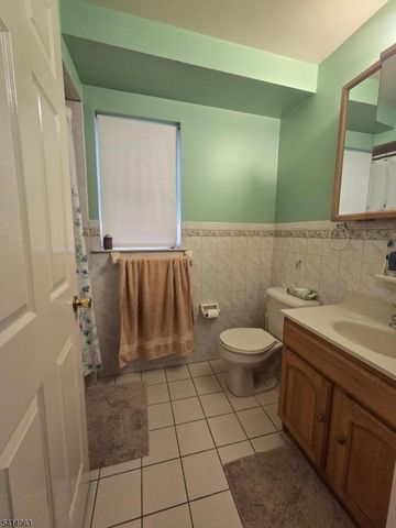 240 Sherman Ave, Newark City, NJ 07114