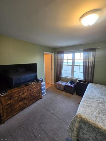 240 Sherman Ave, Newark City, NJ 07114