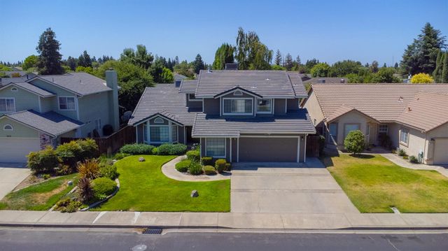834 Cedar Ridge Dr, Turlock, CA 95382