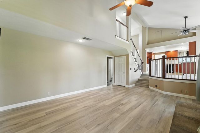 834 Cedar Ridge Dr, Turlock, CA 95382