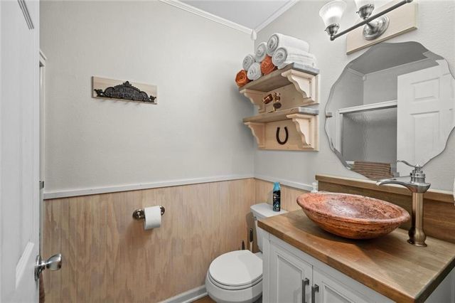 821 N 12th Terrace, Rogers, AR 72756