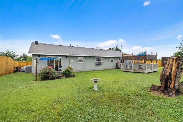 821 N 12th Terrace, Rogers, AR 72756