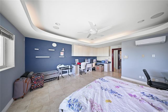 5984 Kalanianaole Highway, Honolulu, HI 96821