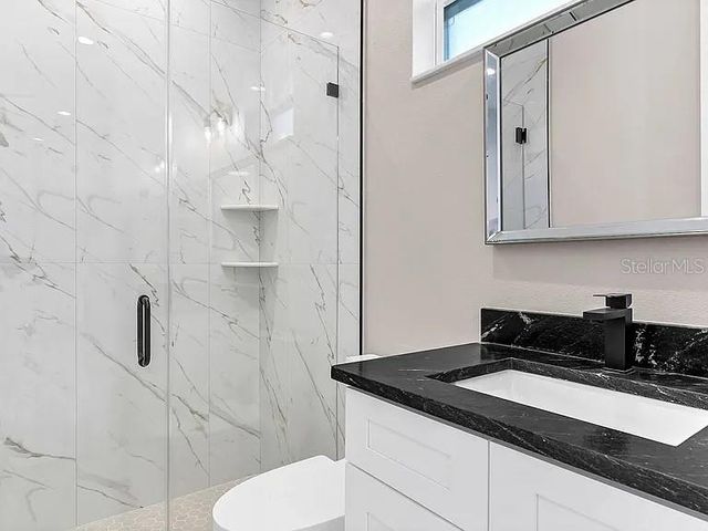 2835 60TH AVENUE N, St Petersburg, FL 33714