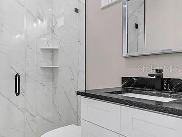 2835 60TH AVENUE N, St Petersburg, FL 33714