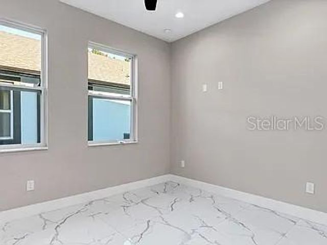 2835 60TH AVENUE N, St Petersburg, FL 33714