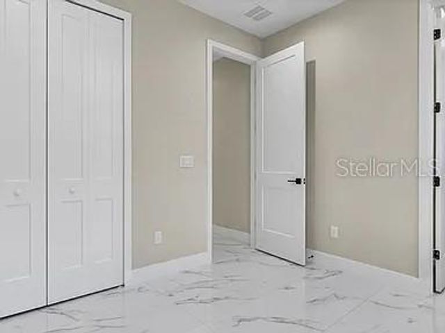 2835 60TH AVENUE N, St Petersburg, FL 33714