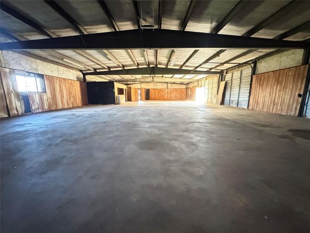 51 New Wehdem Road, Brenham, TX 77833