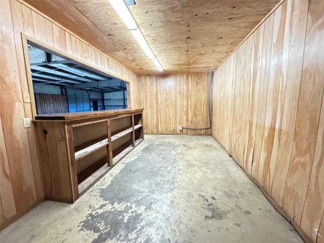 51 New Wehdem Road, Brenham, TX 77833