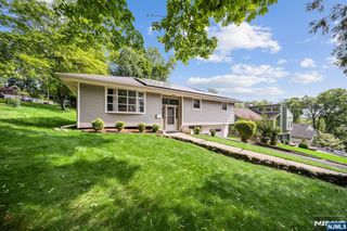 425 Paulding Avenue, Northvale, NJ 07647