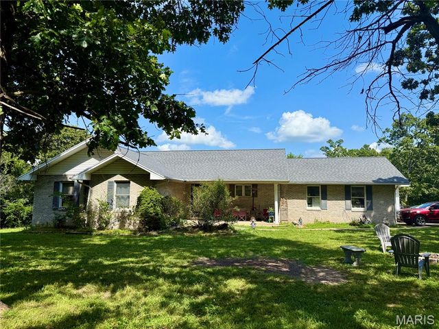 13306 Canuck Lane, Dixon, MO 65459