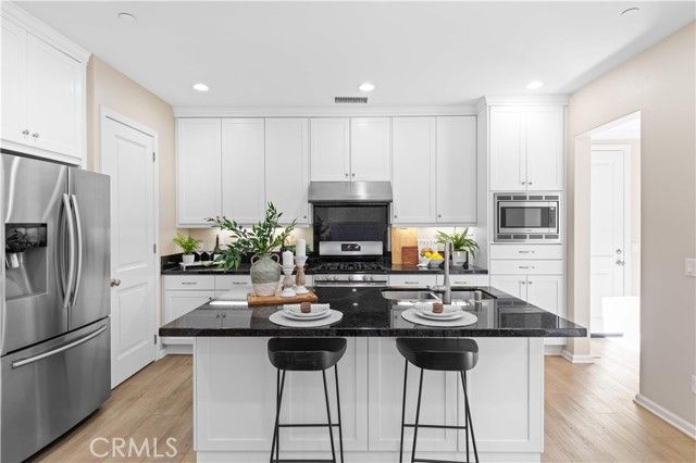 77 Painted Trellis, Irvine, CA 92620