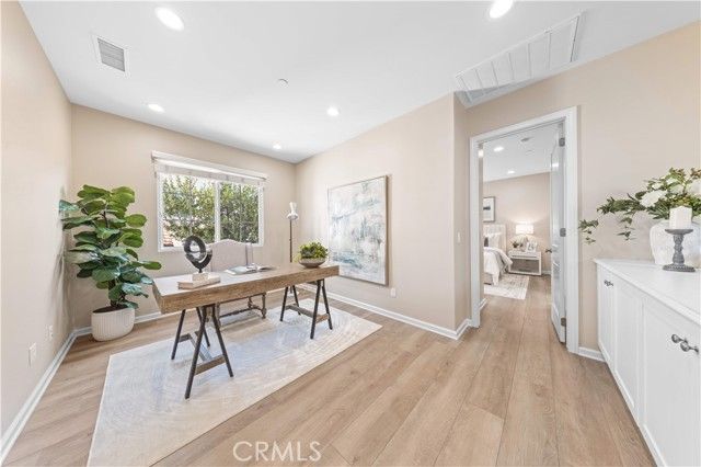 77 Painted Trellis, Irvine, CA 92620