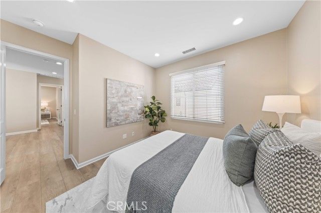 77 Painted Trellis, Irvine, CA 92620