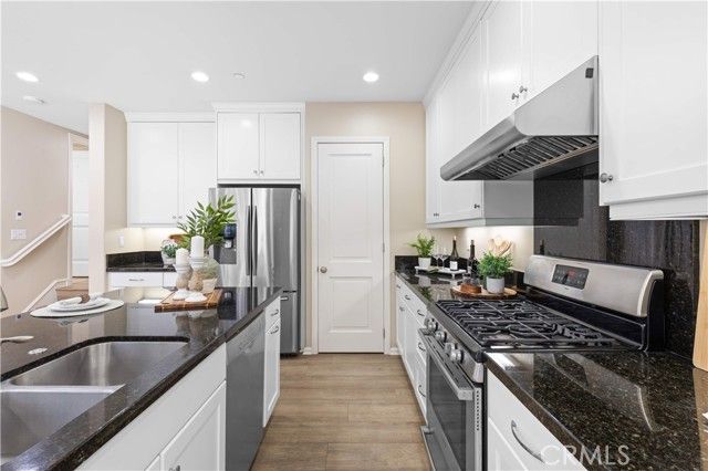 77 Painted Trellis, Irvine, CA 92620