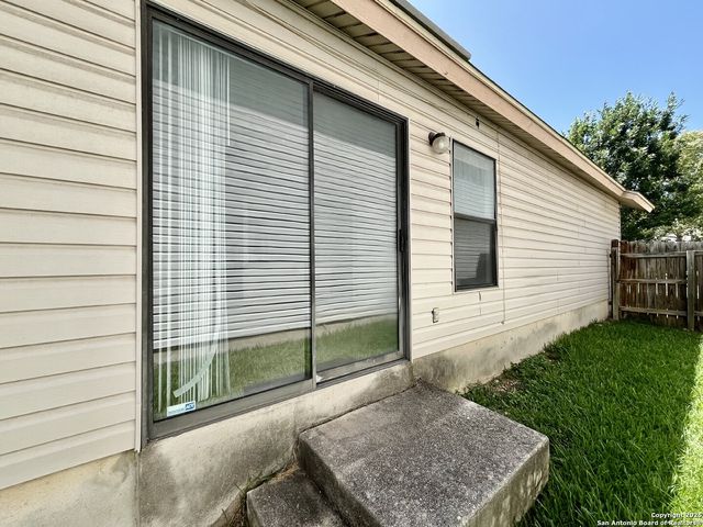6730 Melody Canyon, San Antonio, TX 78239