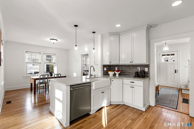 15 Charles Street, Darien, CT 06820