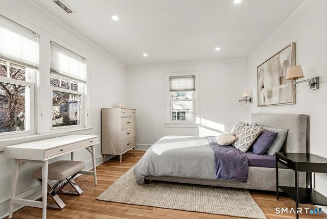 15 Charles Street, Darien, CT 06820