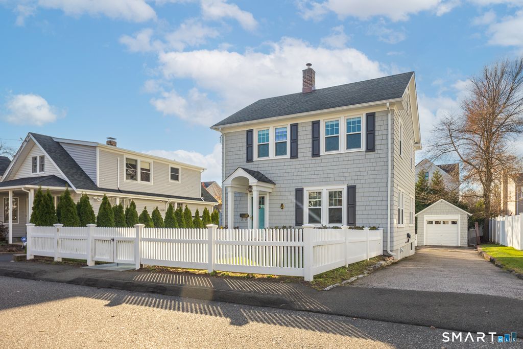 15 Charles Street, Darien, CT 06820
