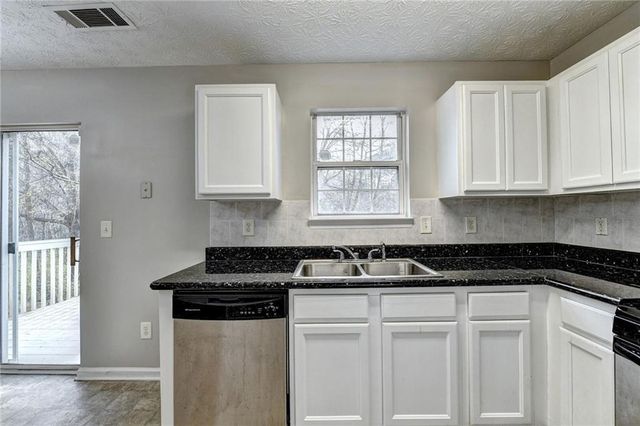 960 Melrose Park Place, Lawrenceville, GA 30044