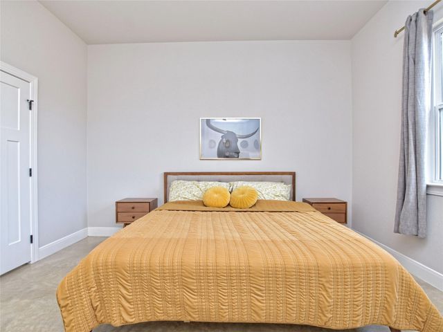 114 E Keomuku LN, Bastrop, TX 78602