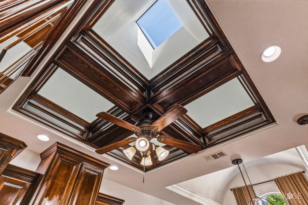 Image 21 of property listing at 6005 Kingsbridge Drive, San Angelo, TX 76901