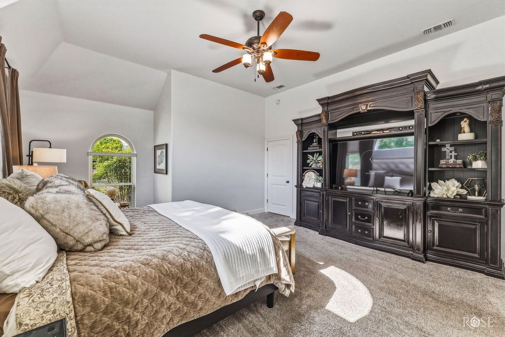 Image 24 of property listing at 6005 Kingsbridge Drive, San Angelo, TX 76901