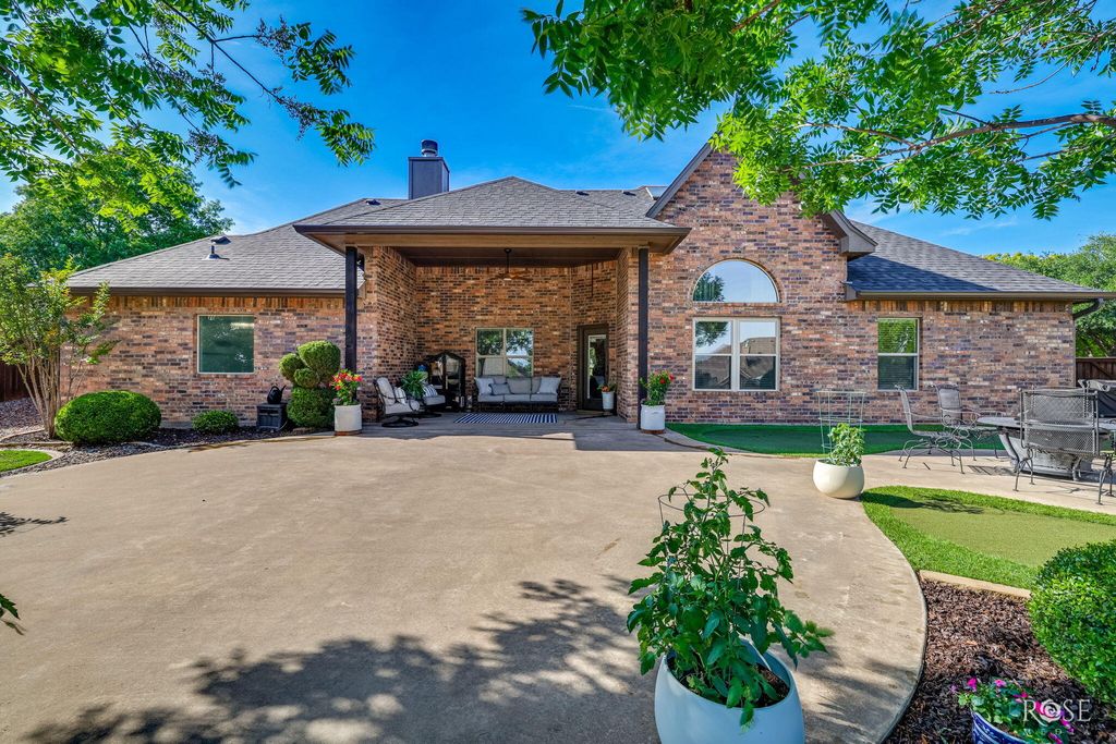 Image 47 of property listing at 6005 Kingsbridge Drive, San Angelo, TX 76901