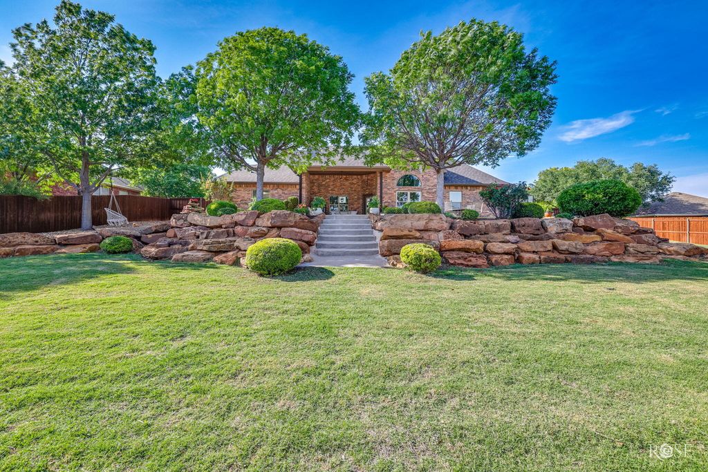 Image 50 of property listing at 6005 Kingsbridge Drive, San Angelo, TX 76901