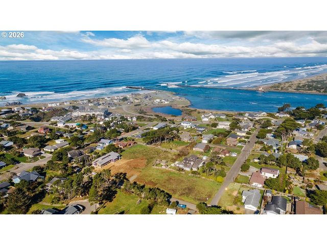 8th ST SW TL 10007, Bandon, OR 97411