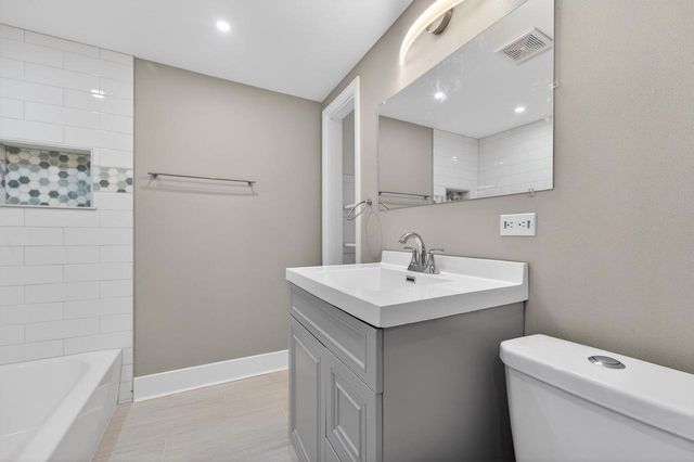 2519 S Austin STREET, Milwaukee, WI 53207