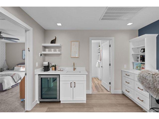 16626 W 2nd Ave, Golden, CO 80401