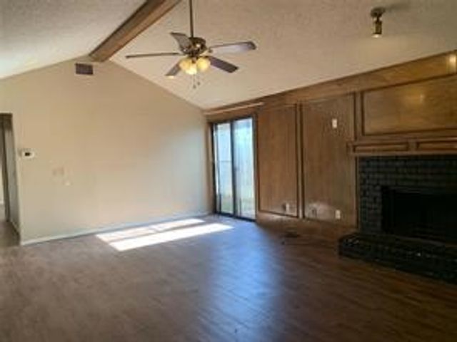 11826 Garden Terrace Drive, Dallas, TX 75243