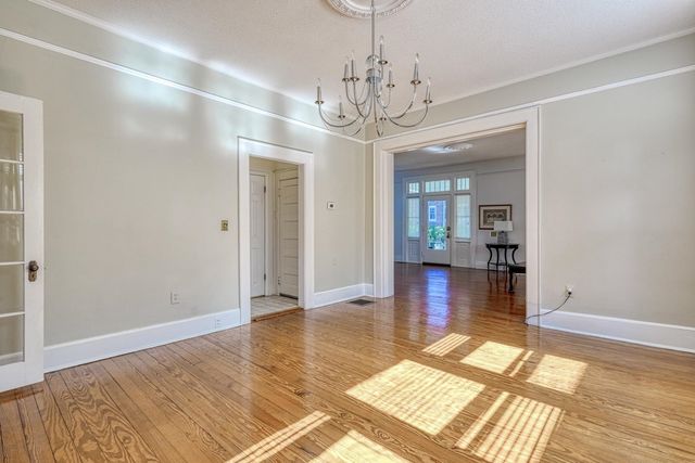 120 Connecticut Avenue, Spartanburg, SC 29306