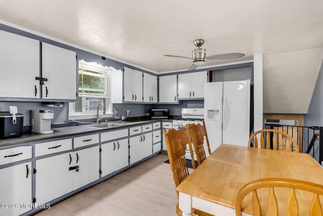 1137 Roe Avenue, Point Pleasant, NJ 08742