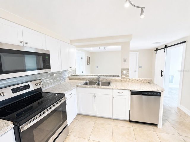 3711 REDWOOD DRIVE, Holiday, FL 34691