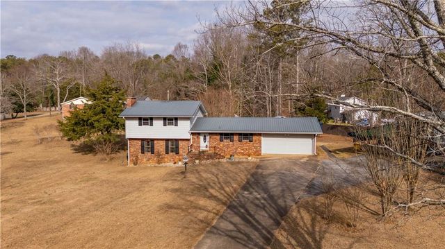 3318 Springdale Forrest Circle, Gainesville, GA 30506