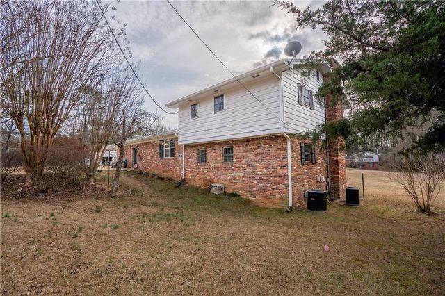 3318 Springdale Forrest Circle, Gainesville, GA 30506